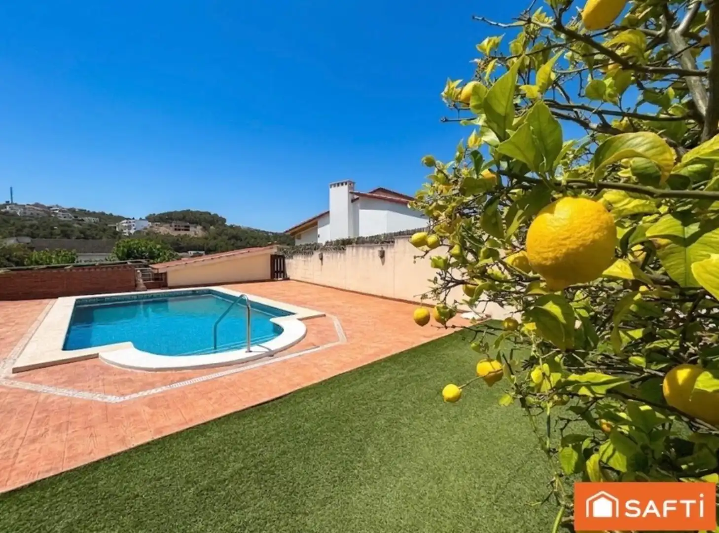 Piscina de Casa o xalet en venda en Sant Pere de Ribes amb Calefacció