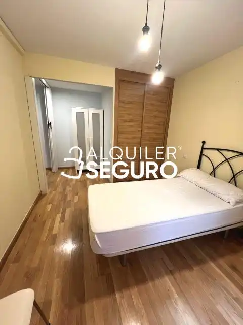 Bedroom of Flat for rent in Pinto  with Air Conditioner, Heating and Terrace