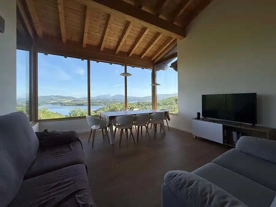 Sala de estar de Casa o chalet en venta en Legutio con Calefacción, Jardín privado y Amueblado