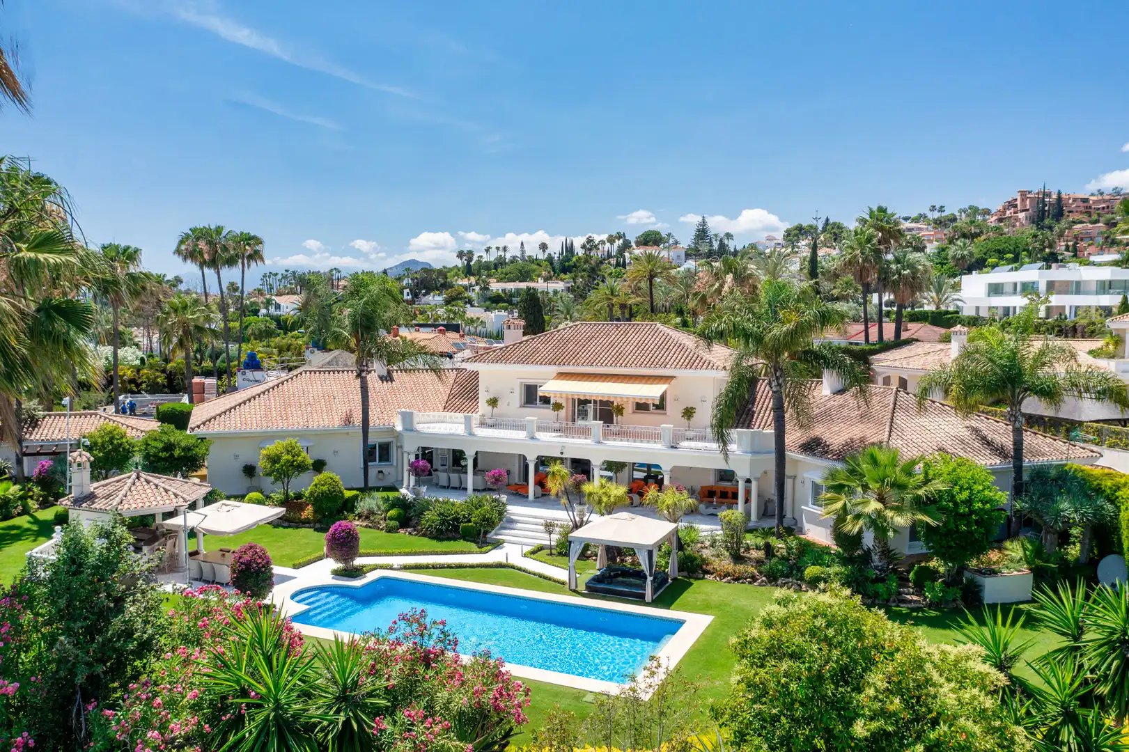 House with pool for sale in Marbella Centro, imagen 2