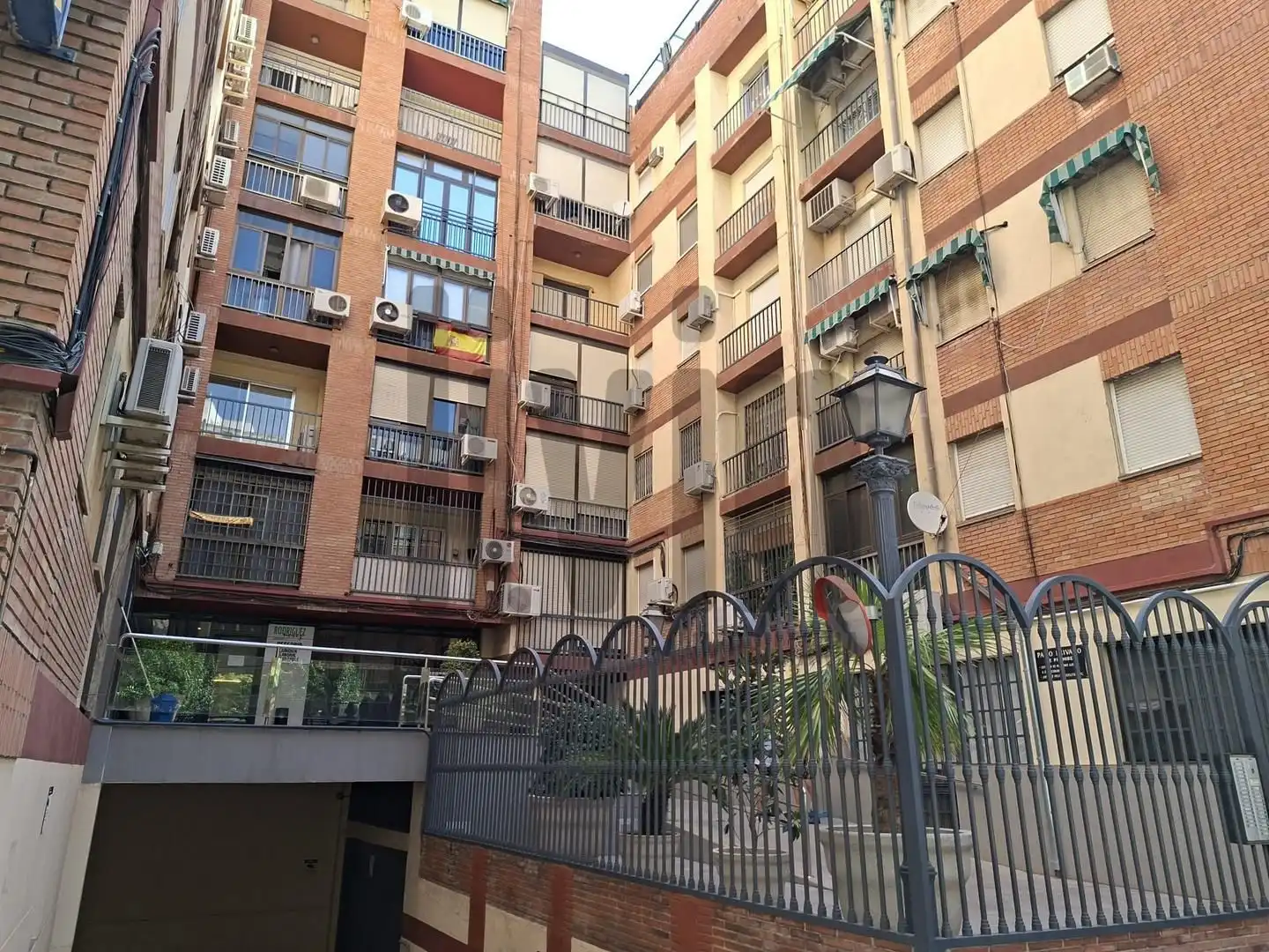 Exterior view of Flat for rent in Jaén  with Air Conditioner, Heating and Furnished