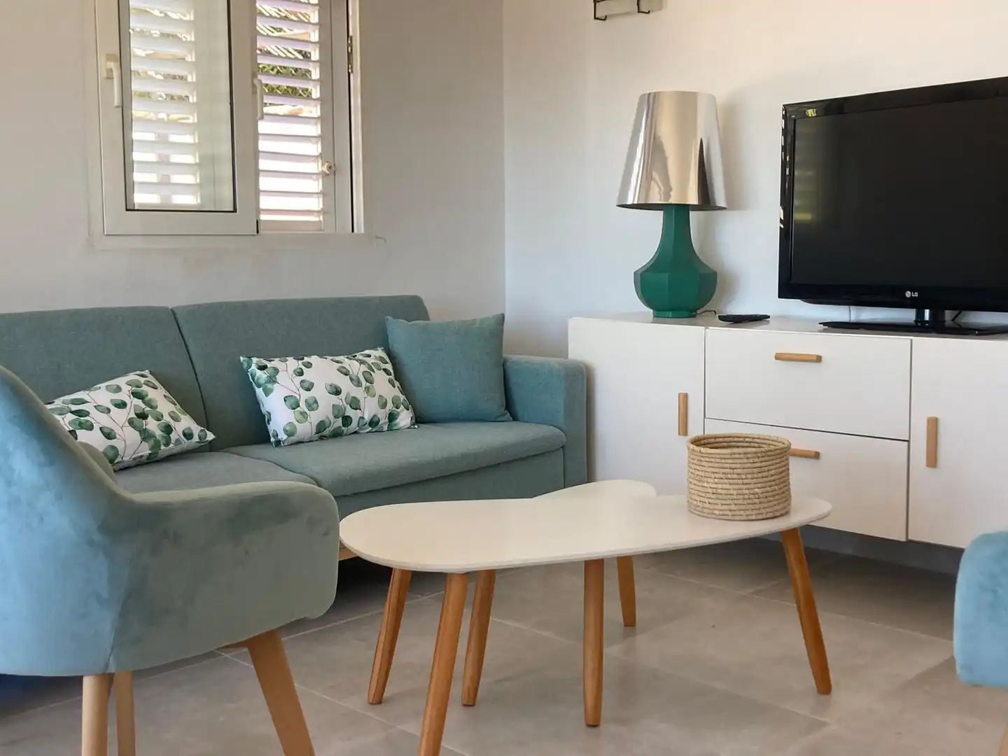 Sala d'estar de Casa o xalet en venda en Dénia amb Aire condicionat, Calefacció i Jardí privat