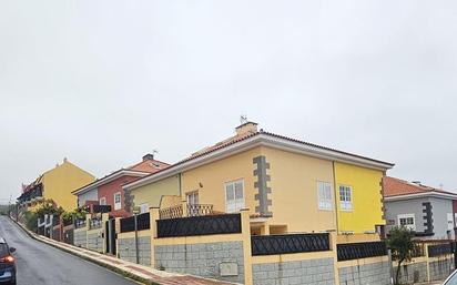 Vista exterior de Casa adosada en venda en Tacoronte