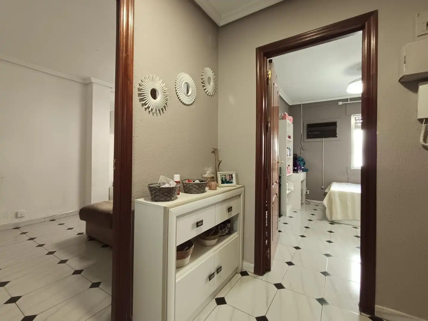 Wohnung zum Verkauf in Córdoba mit Klimaanlage und Terrasse