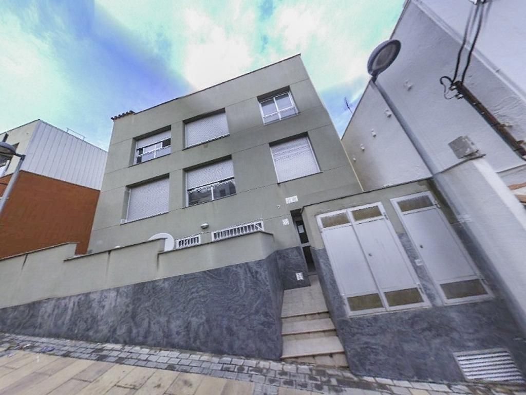 Vista exterior de Pis en venda en Mataró amb Terrassa i Balcó