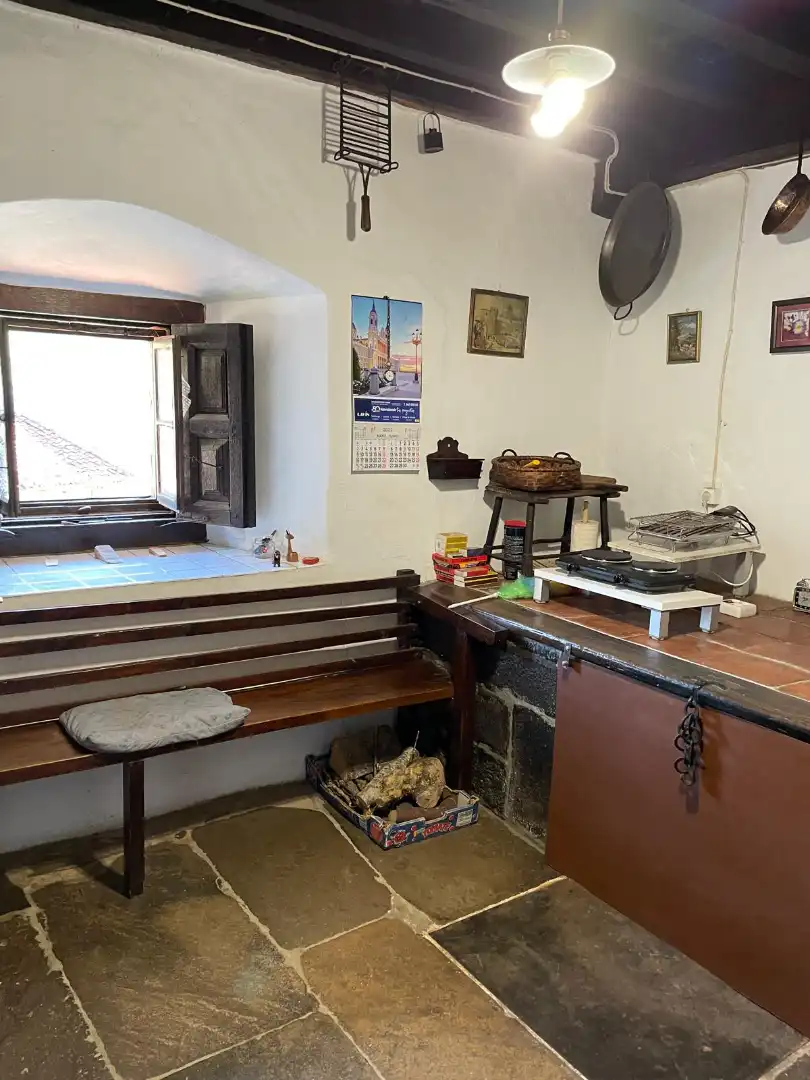 Cocina de Casa adosada en venta en Polaciones con Amueblado, TV y Balcón