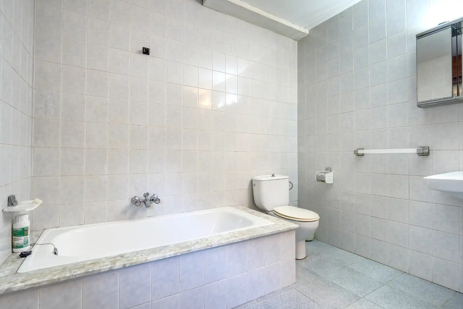 Bathroom of Houses for sale in Brión  with Heating, Private garden and Terrace