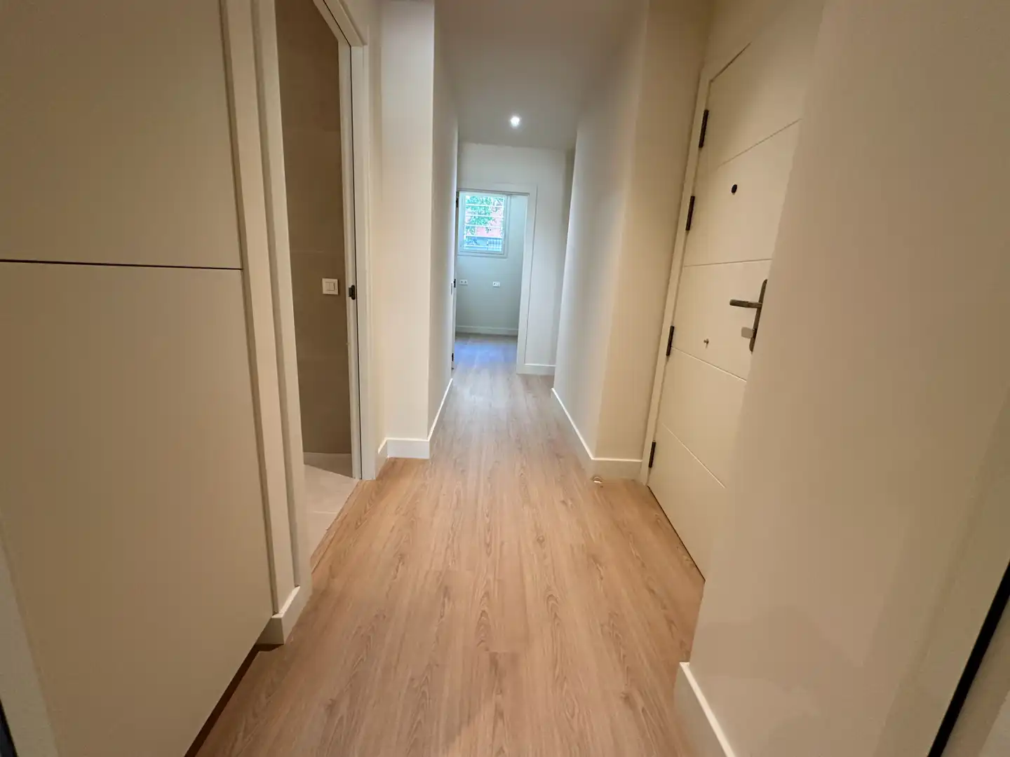 Neubau-Erdgeschosswohnung mit Garten zum Verkauf in Avinguda de Catalunya 55, imagen 13