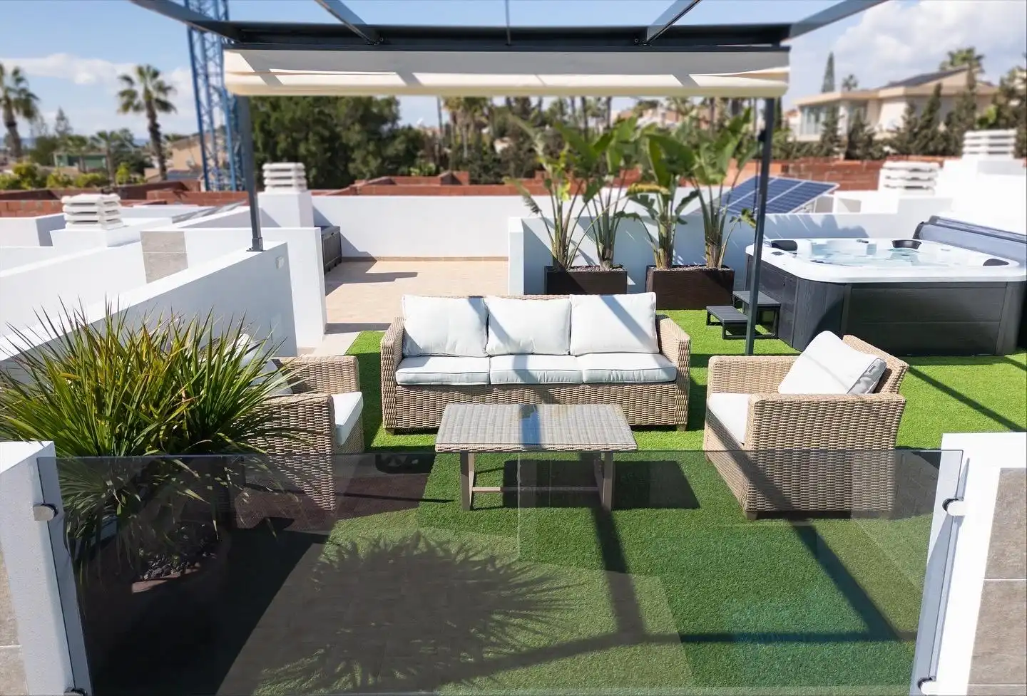 Terrace of Houses for sale in Elche / Elx  with Air Conditioner, Heating and Private garden