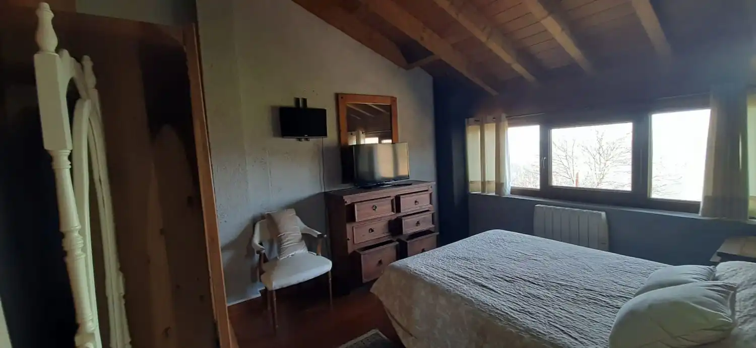Habitación de Casa o chalet en venta en Solórzano con Calefacción, Trastero y Amueblado