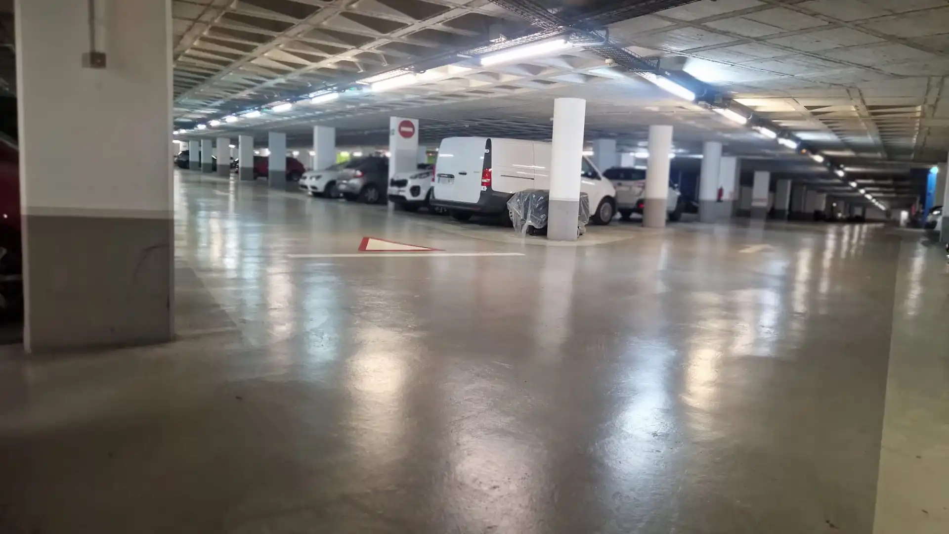 Parkplatz von Garage zum Verkauf in Sant Feliu de Llobregat