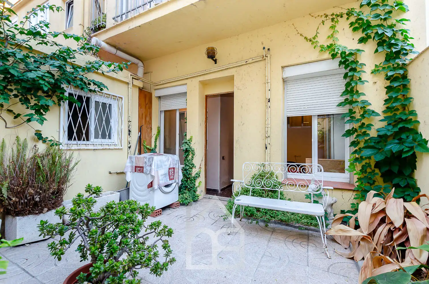 Adosado con terraza en venta en Carrer de Josep Torras i Bages, imagen 48