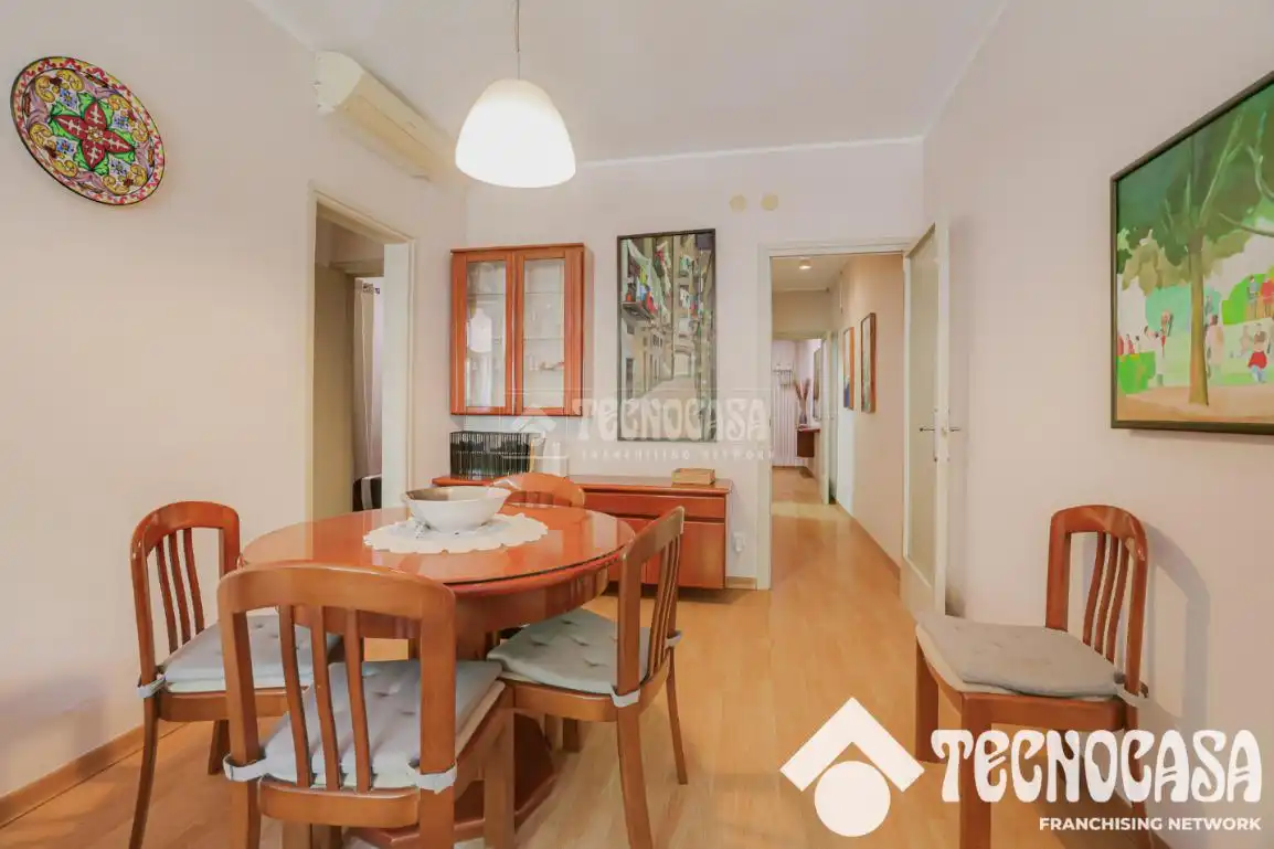 Flat for sale in Sant Martí, imagen 3