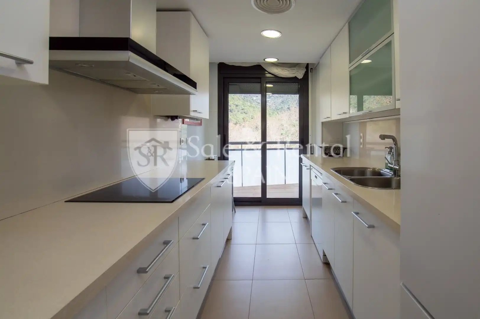 Küche von Wohnung zum Verkauf in Tossa de Mar mit Klimaanlage, Heizung und Terrasse