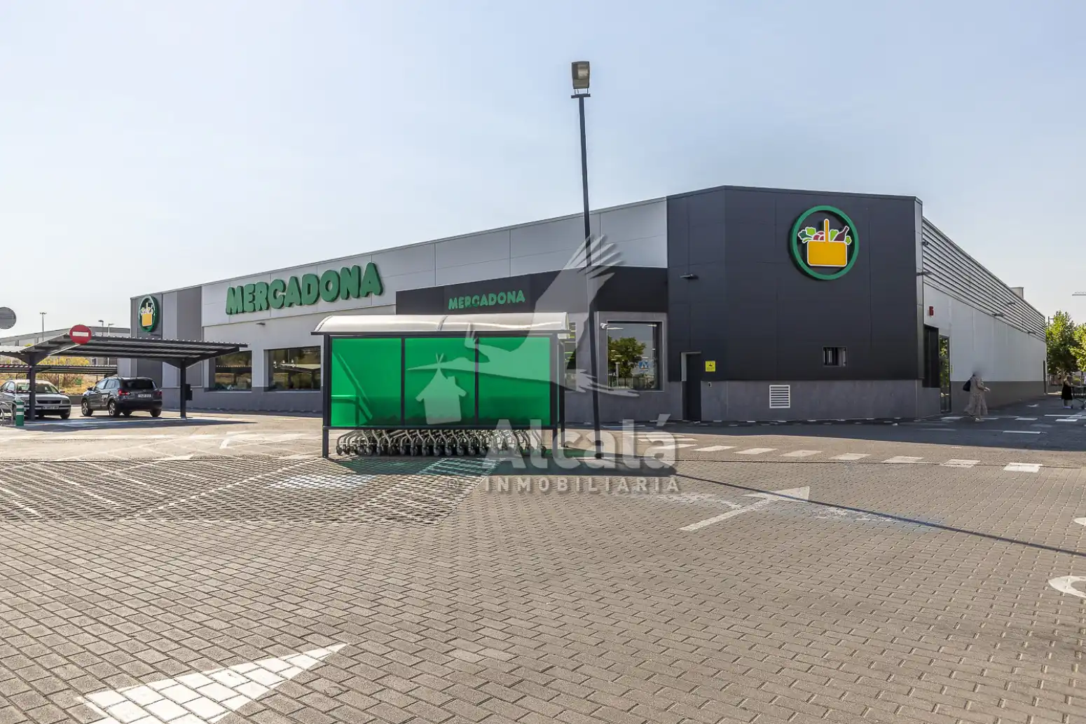Wohnung zum Verkauf in Villalbilla mit Klimaanlage, Heizung und Terrasse