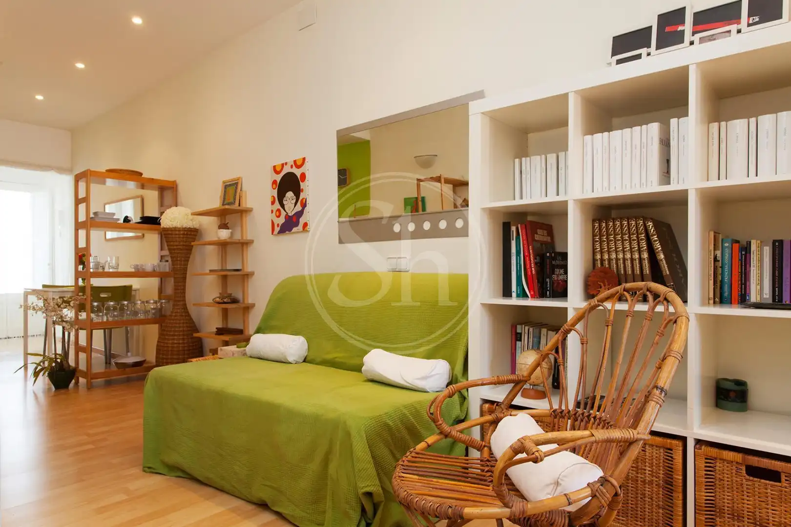 Schlafzimmer von Loft zum Verkauf in Barcelona mit Parkett und Balkon