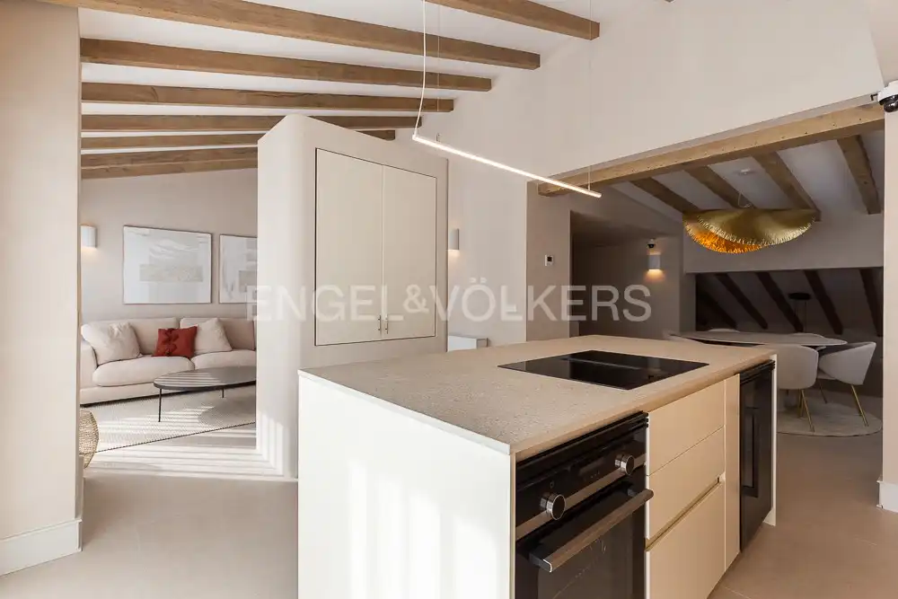 Cocina de Ático de alquiler en Valencia con Aire acondicionado, Calefacción y Terraza