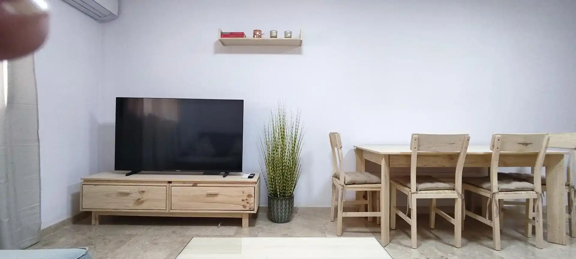 Wohnzimmer von Wohnung zur Miete in Monachil mit Klimaanlage, Möbliert und Ofen