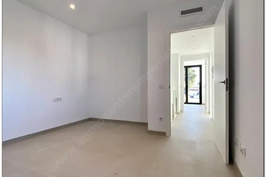 Chalet en venta en Requesens, imagen 7