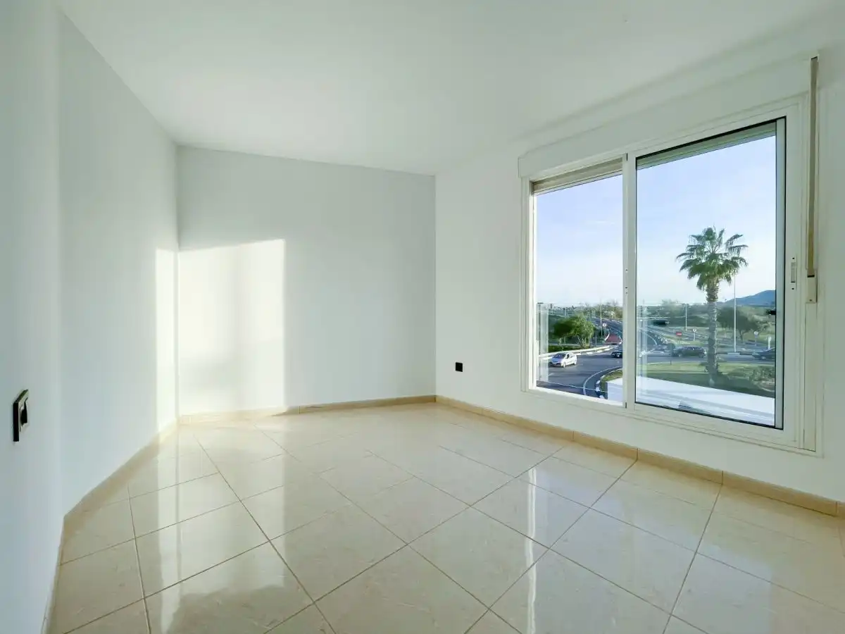 New build Duplex with lift for sale in Avinguda del Primer de Maig, imagen 19