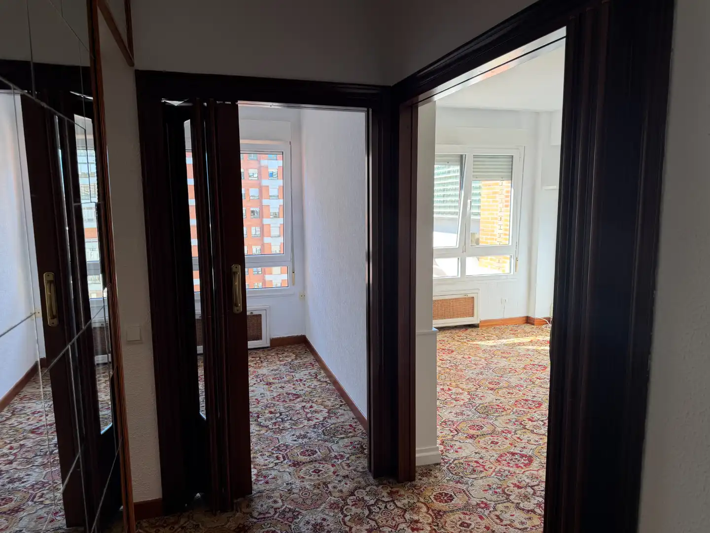Piso con terraza en venta en Calle Guillermo Estrada 11, imagen 2