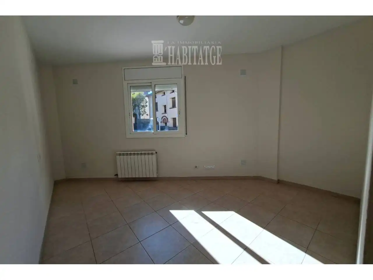 Piso en venta en Sant Hilari Sacalm con Calefacción, Trastero y Alarma