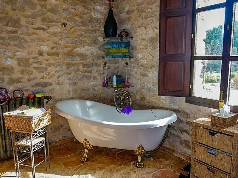 Baño de Finca rústica en venta en Relleu con Aire acondicionado, Jardín privado y Terraza