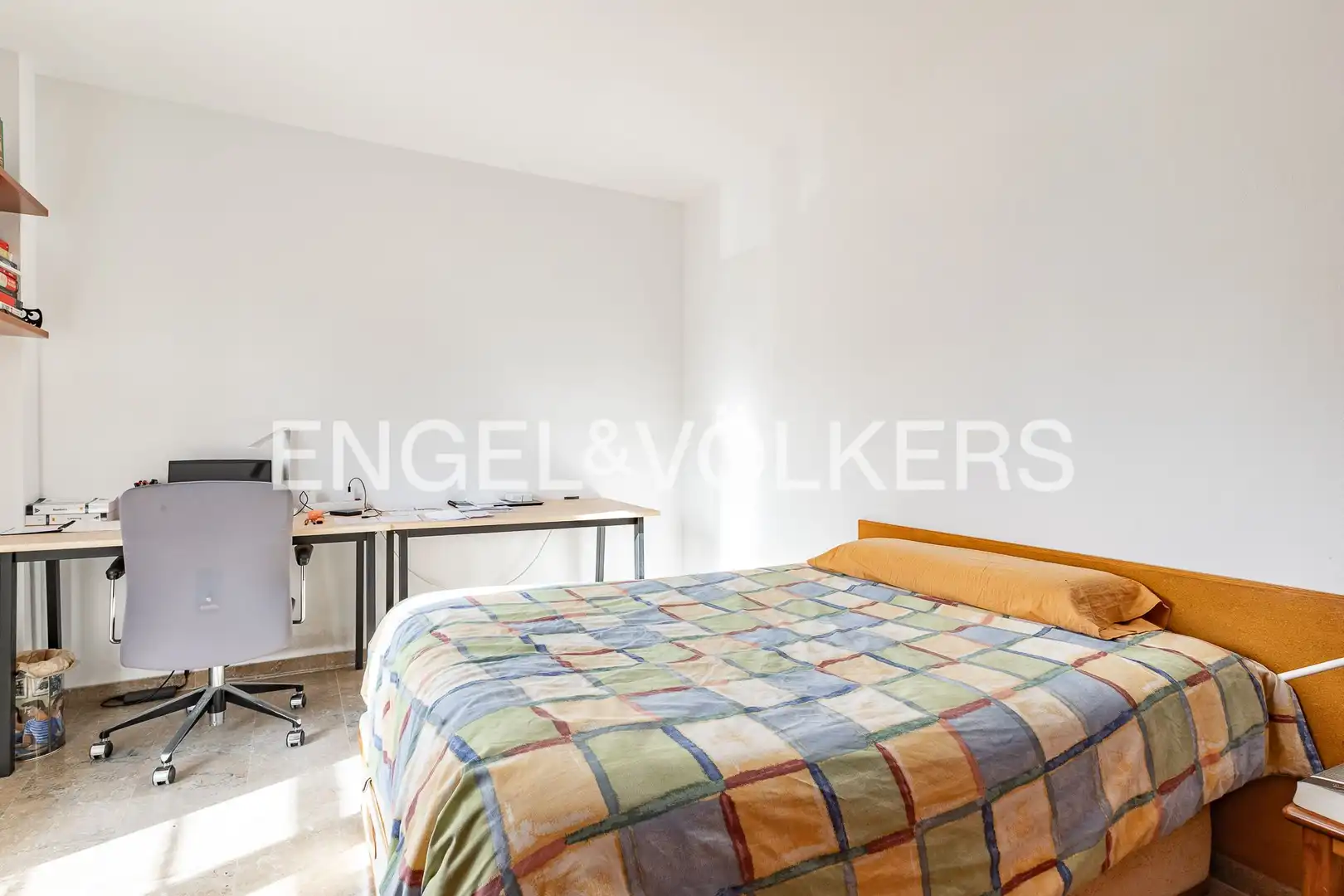 Schlafzimmer von Wohnung zum Verkauf in Mataró mit Klimaanlage, Heizung und Terrasse