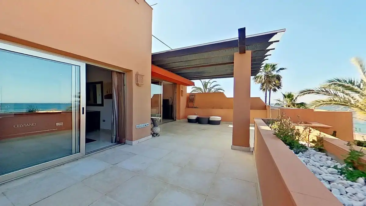 Terraza de Ático en venta en Marbella con Aire acondicionado, Terraza y Sauna
