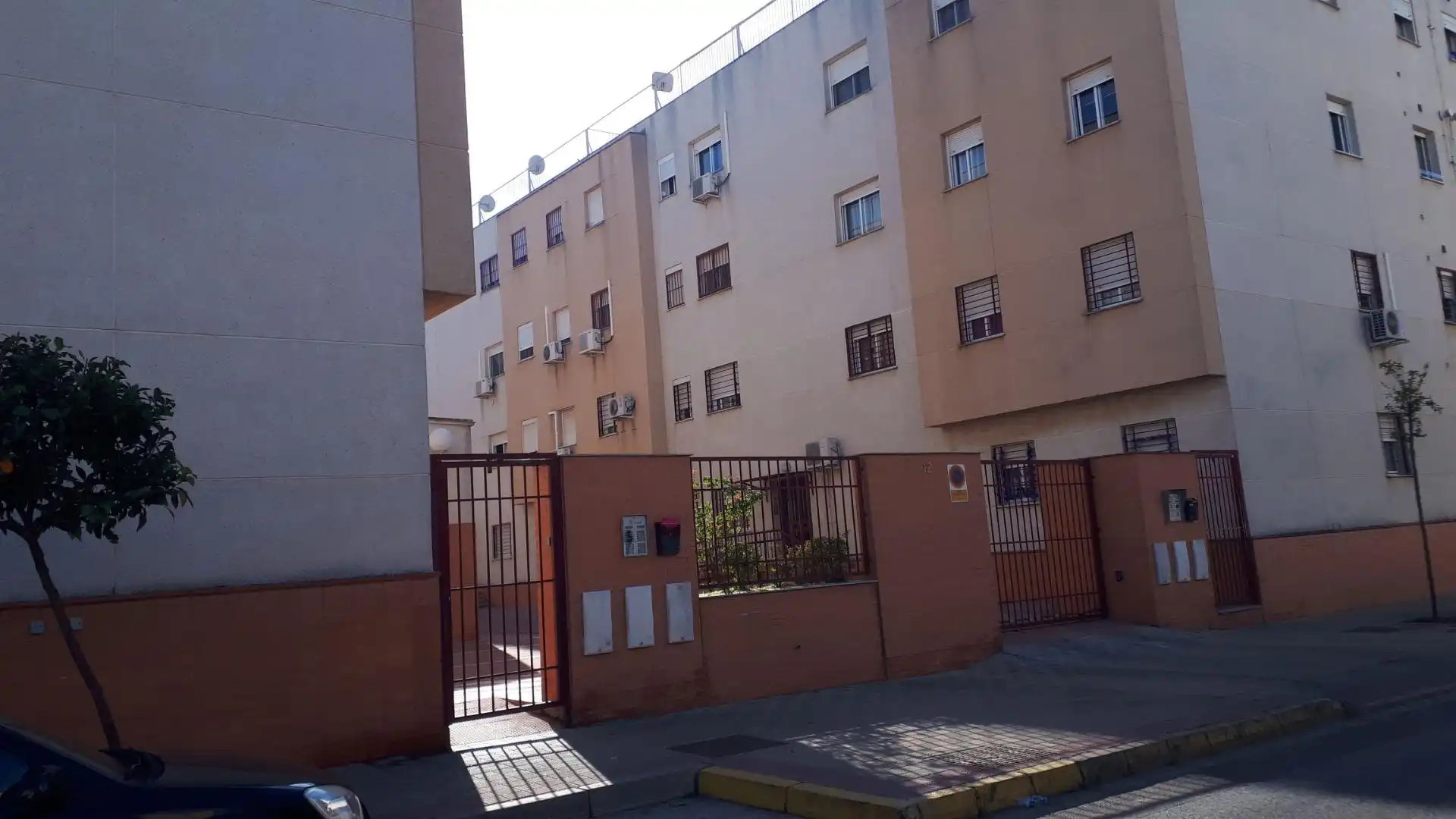 Aparcament en venda a JUAN JOSE RUIZ MONGE 12, imagen 2