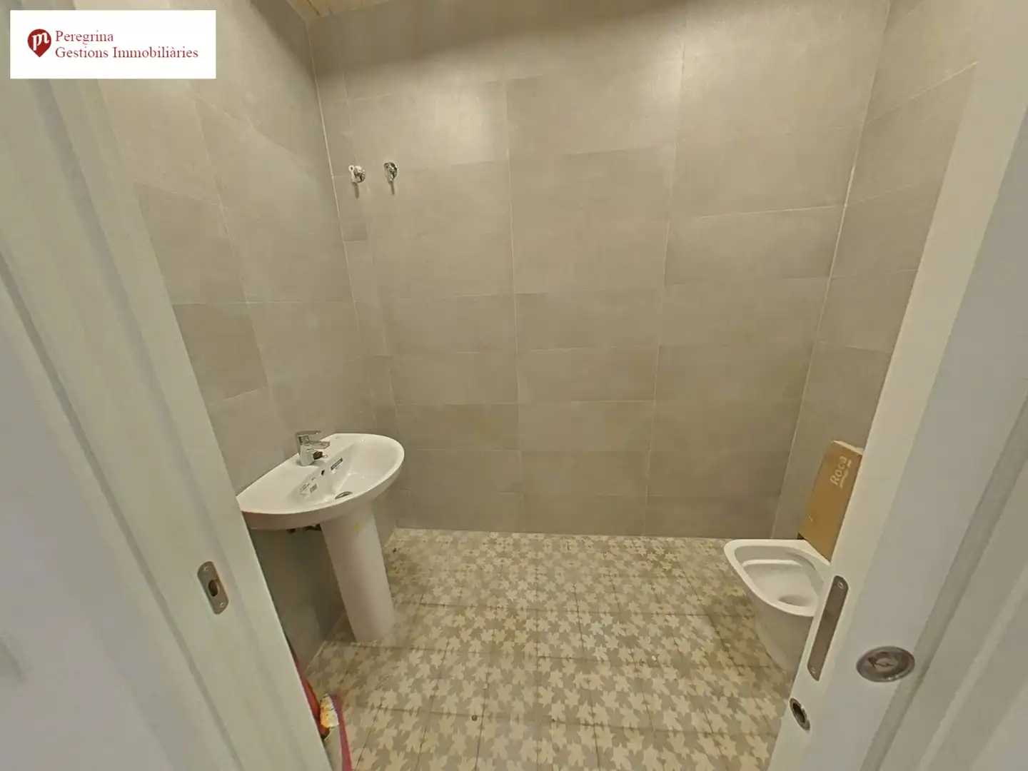 Local comercial en alquiler en Salut - Lloreda, imagen 4