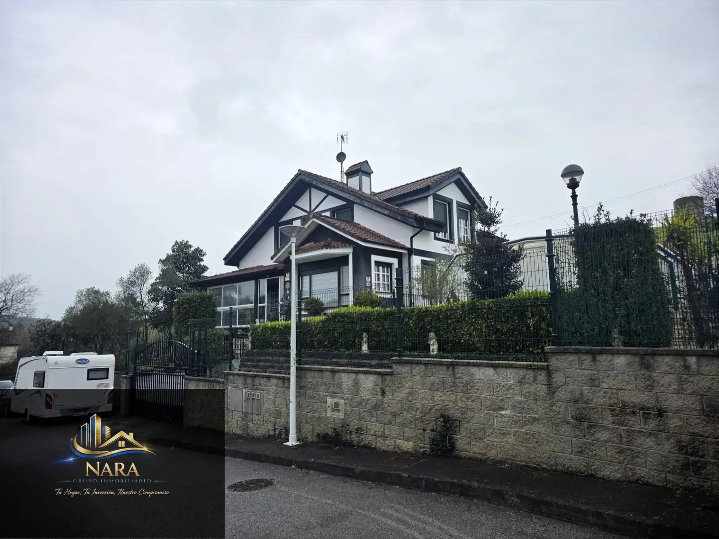Exterior view of Houses for sale in Meruelo  with Air Conditioner, Private garden and Terrace