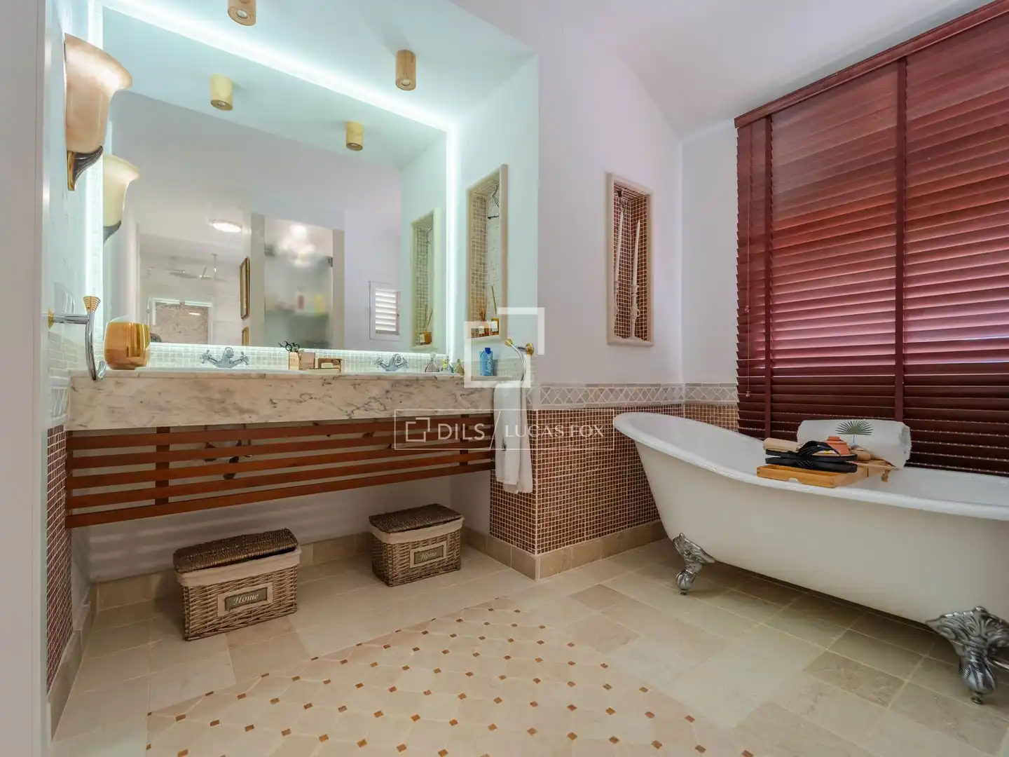 Bathroom of Houses for rent in L'Eliana  with Air Conditioner, Heating and Private garden