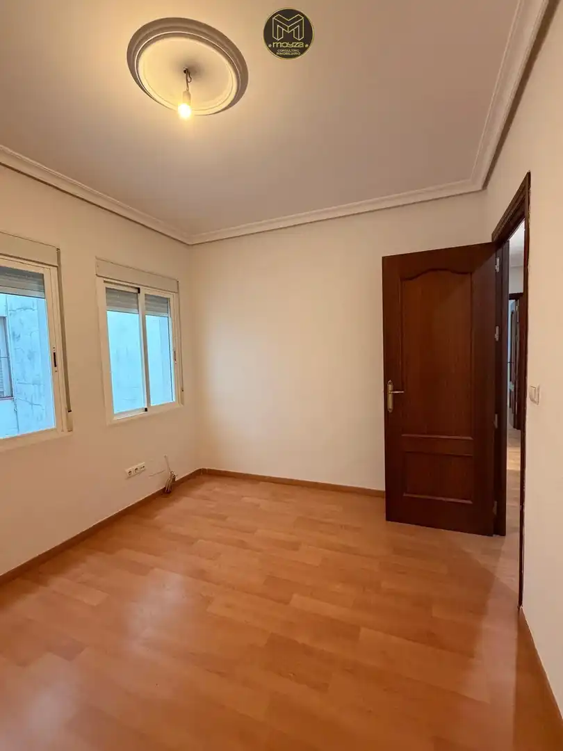 Bedroom of Flat for sale in Úbeda  with Balcony