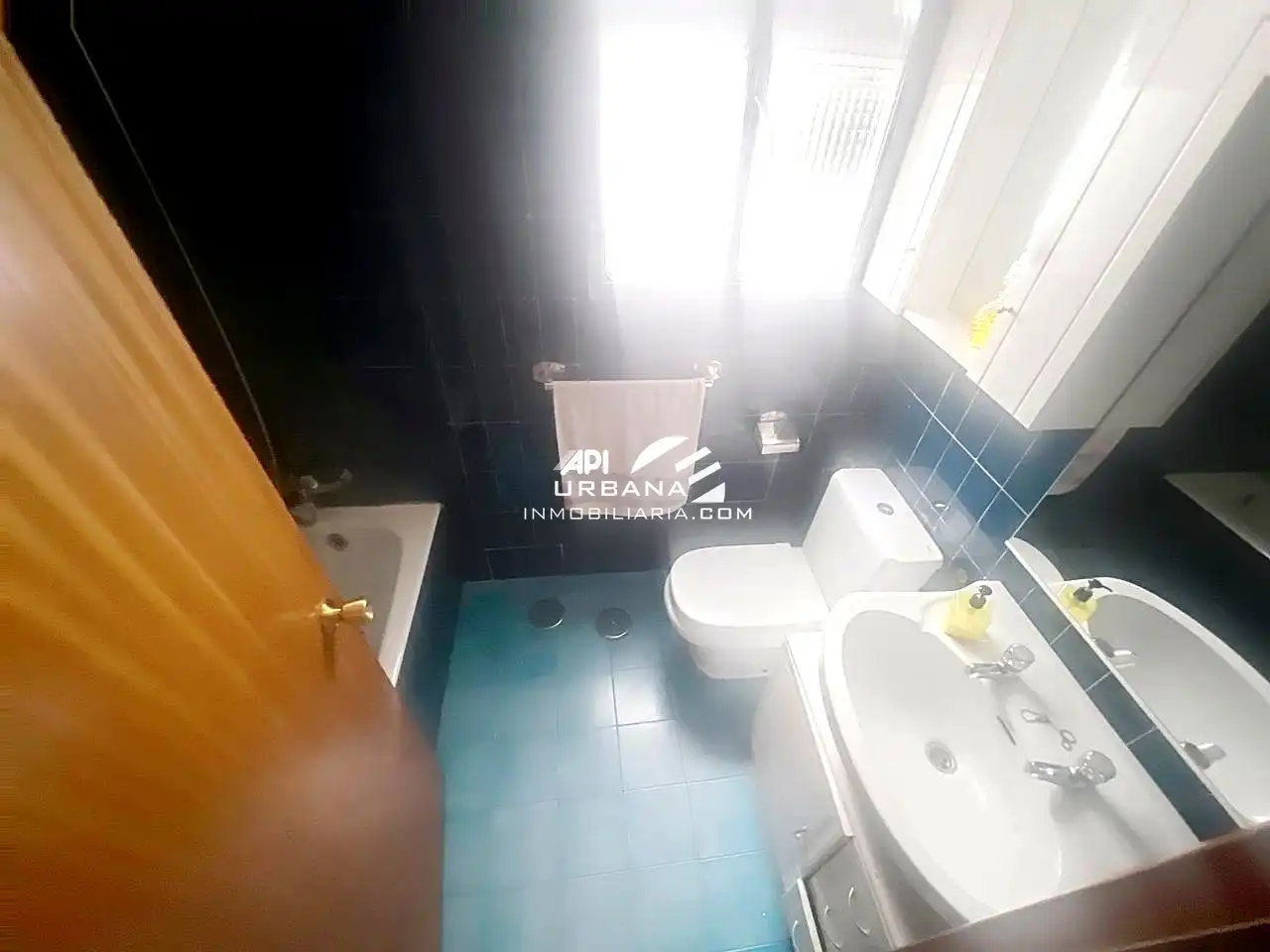 Badezimmer von Erdgeschoss zum Verkauf in Lucena
