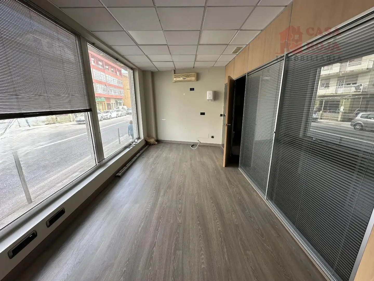 Commercial properties for sale in Cangas   with Internet