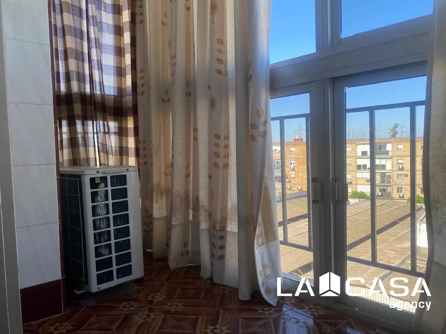 Terraza de Piso en venta en Dos Hermanas con Aire acondicionado y Terraza