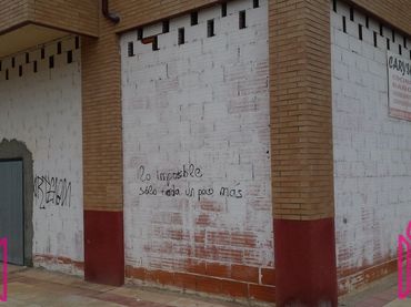 Local comercial en venda a Gonzalo Rey Amez y esposa