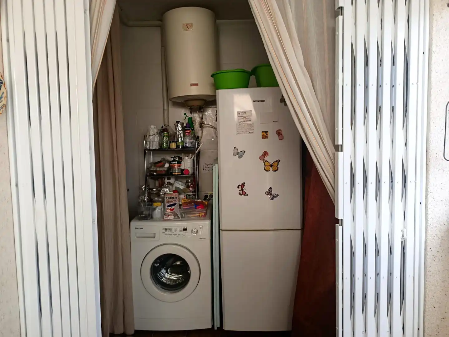 Cuina de Casa adosada en venda en Castalla amb Jardí privat, Terrassa i Moblat