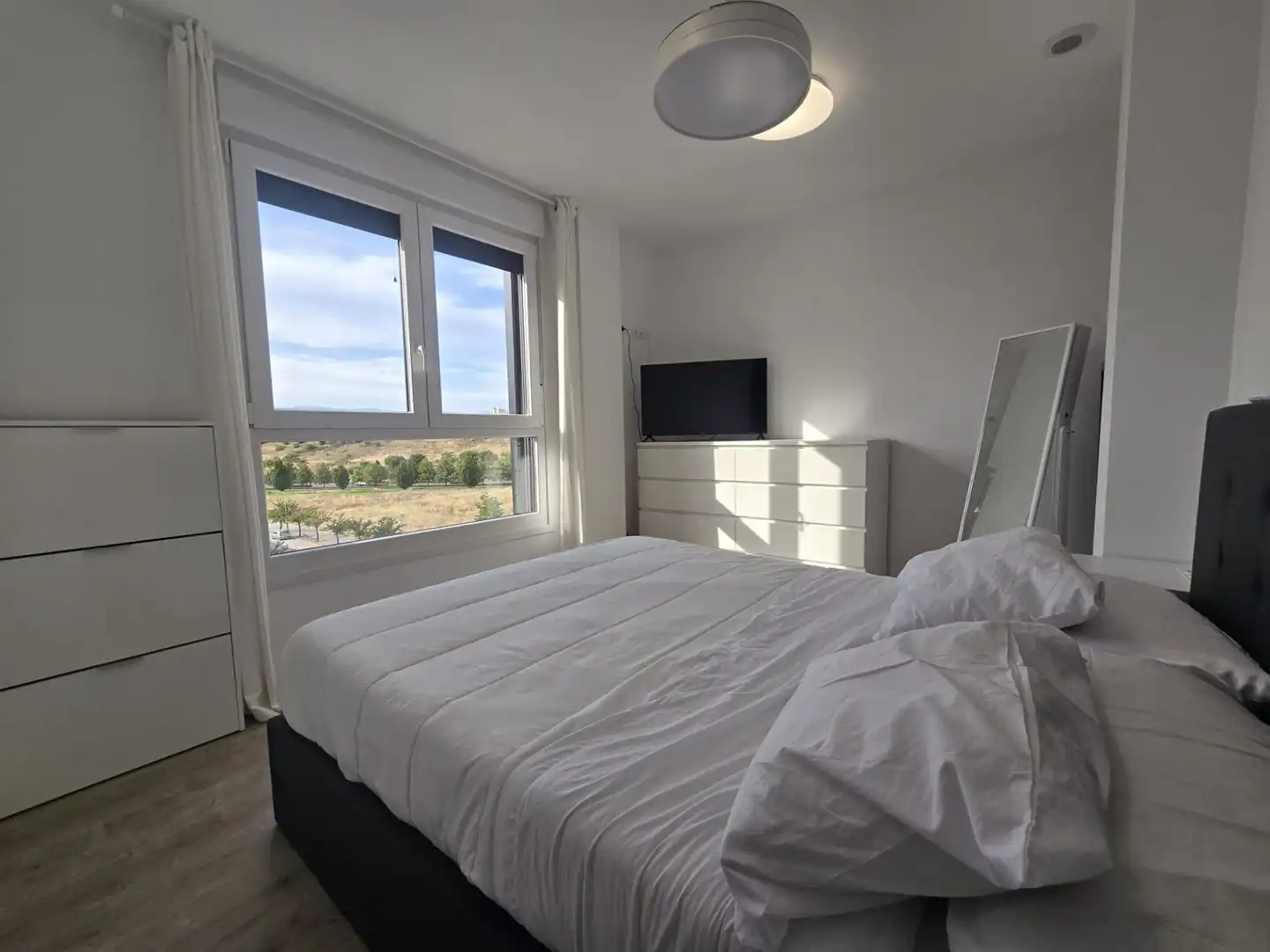 Bedroom of Flat for sale in  Logroño  with Heating, Terrace and Storage room