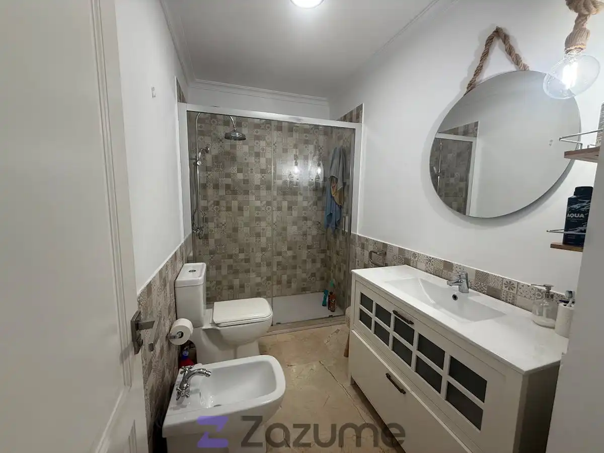 Bathroom of Flat for rent in Las Palmas de Gran Canaria  with Terrace, Furnished and Oven