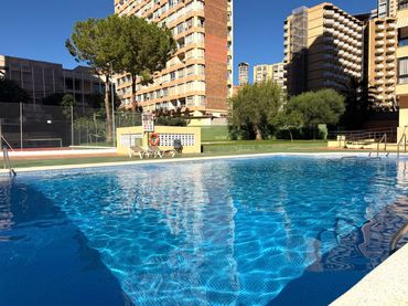 Piso con piscina en venta en Levante Alto