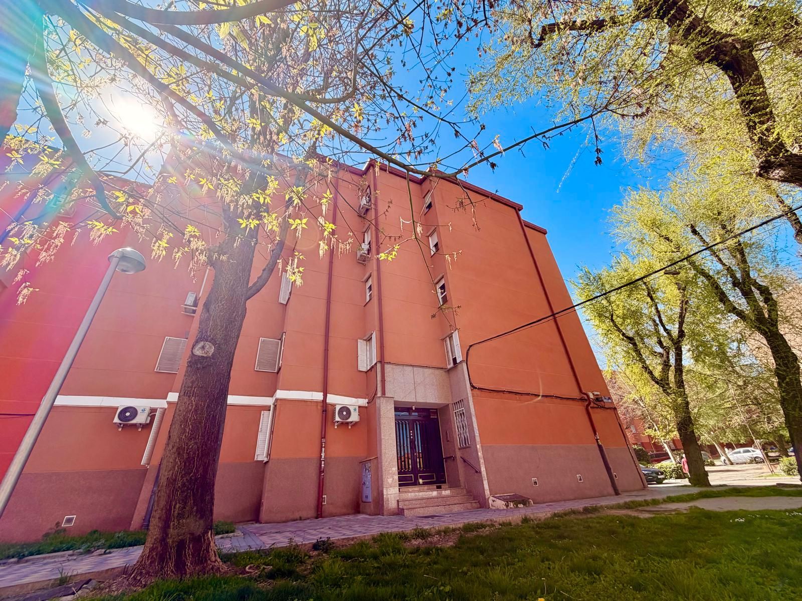 Vista exterior de Pis en venda en  Madrid Capital amb Aire condicionat, Calefacció i Forn