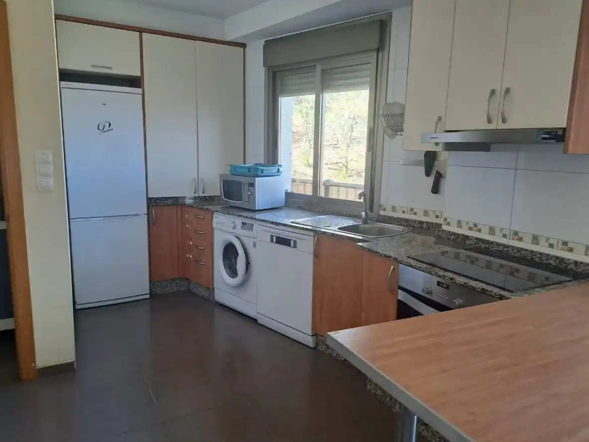 Piso de alquiler en Boiro, A Coruña