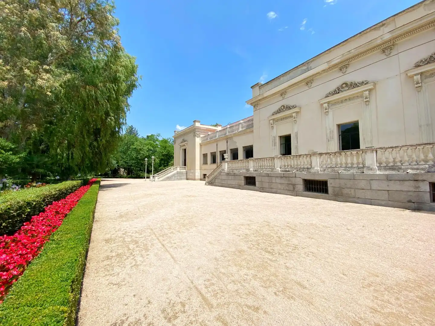 Vista exterior de Pis en venda en Madrid amb Calefacció i Terrassa