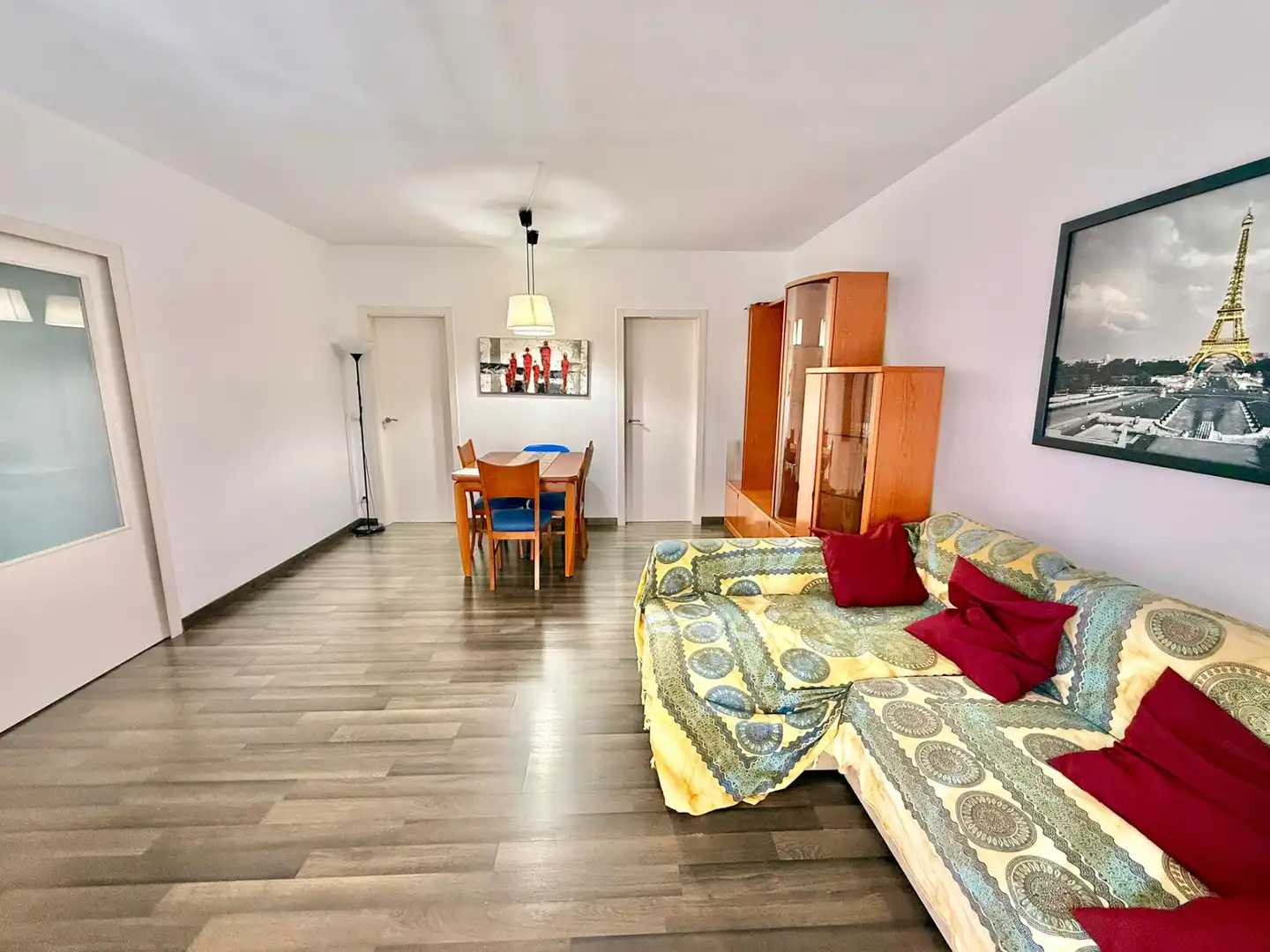 Living room of Flat for sale in Blanes  with Air Conditioner, Parquet flooring and Furnished
