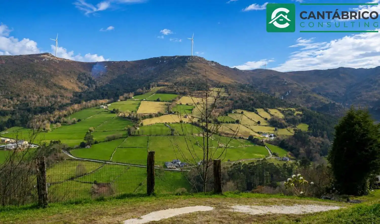 Haus oder Chalet zum Verkauf in Navia mit Heizung, Terrasse und Möbliert