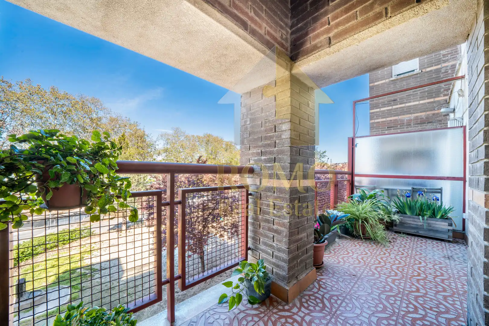 Casa adosada en venta en Plaça Ponent, La Llagosta