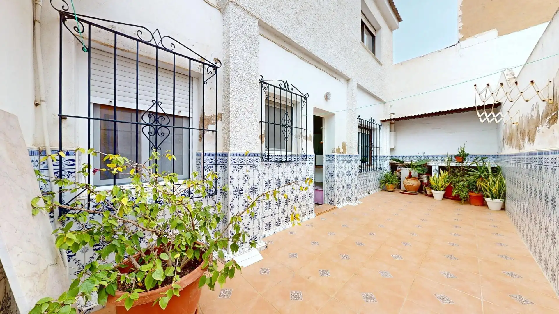 House with terrace for sale in Avenida de los Villenas, imagen 10