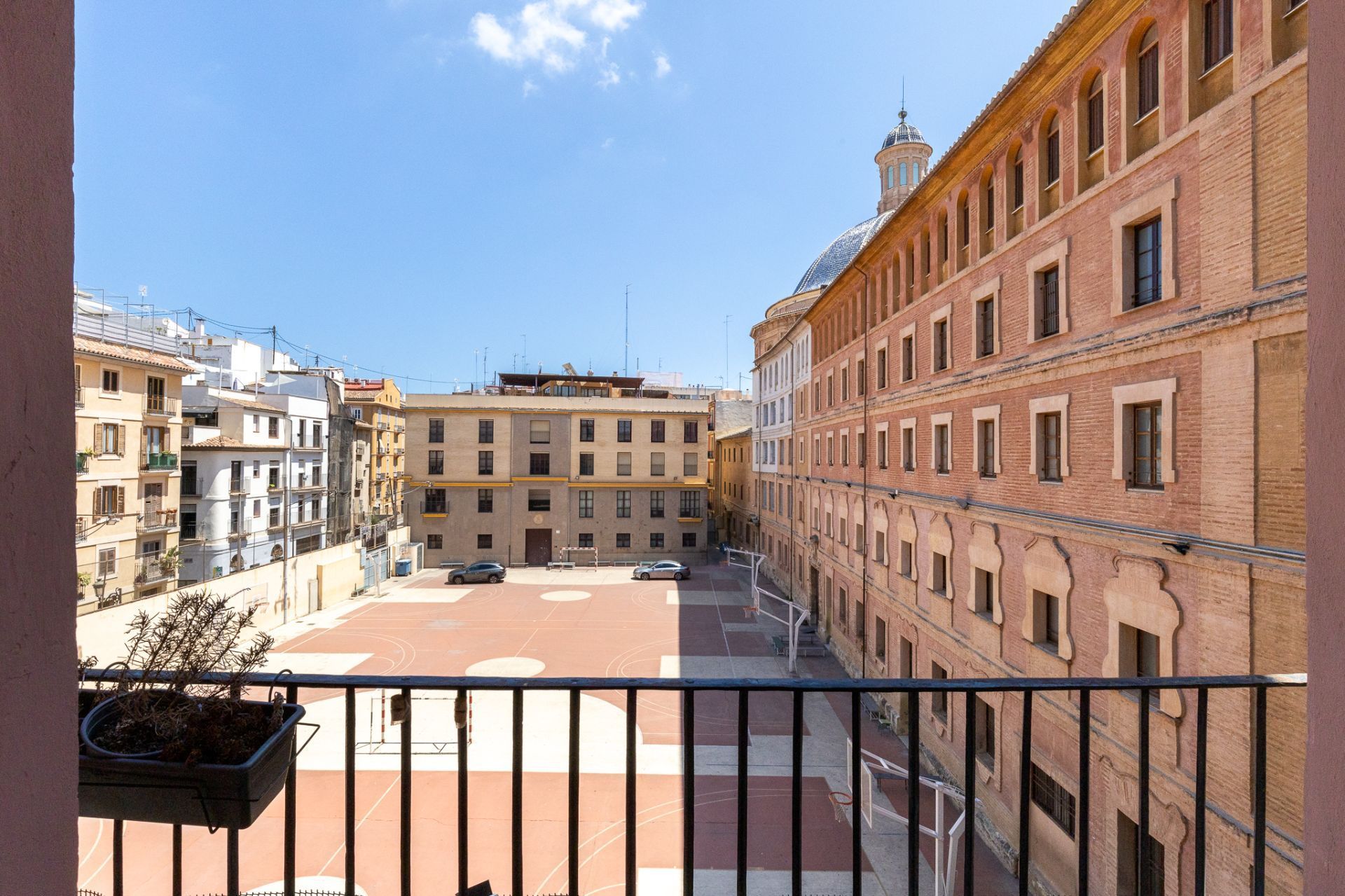 Vista exterior de Piso en venta en  Valencia Capital con Aire acondicionado
